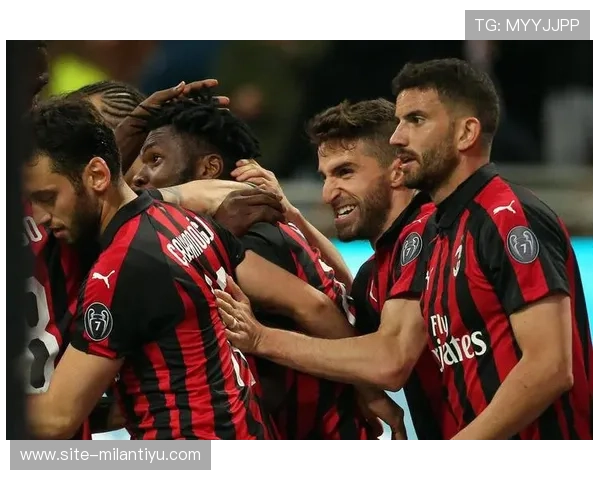 AC米兰与萨索洛比赛战术解析及关键球员表现总结